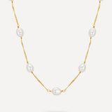 newfemininity Necklace
