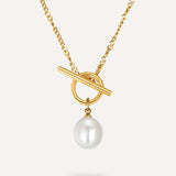 Lustrous Pearls Necklace