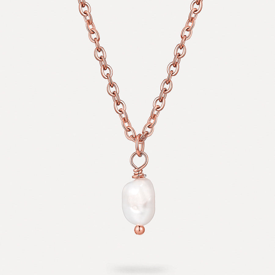 Simple Pearl Pendant Necklace