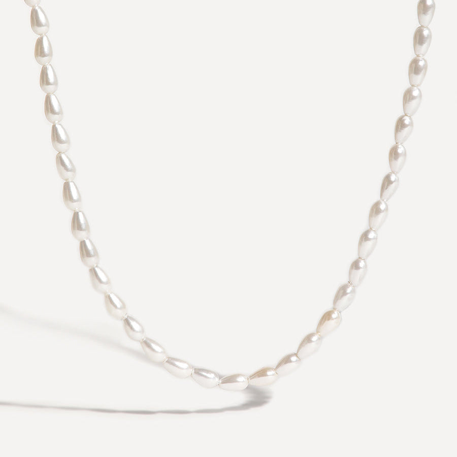 Charming Pearl Necklace