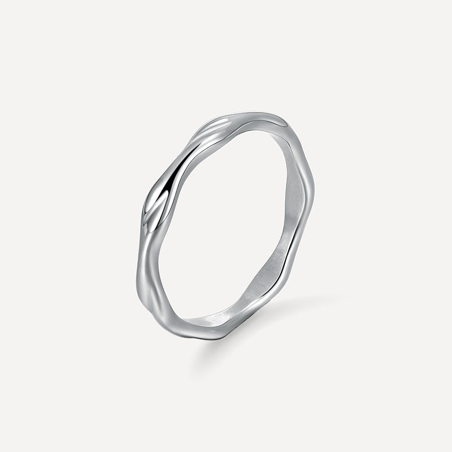 Classic Wave Ring