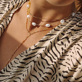 newfemininity Necklace